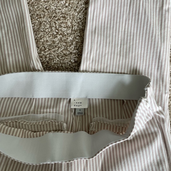 Striped pants - Picture 4 of 6